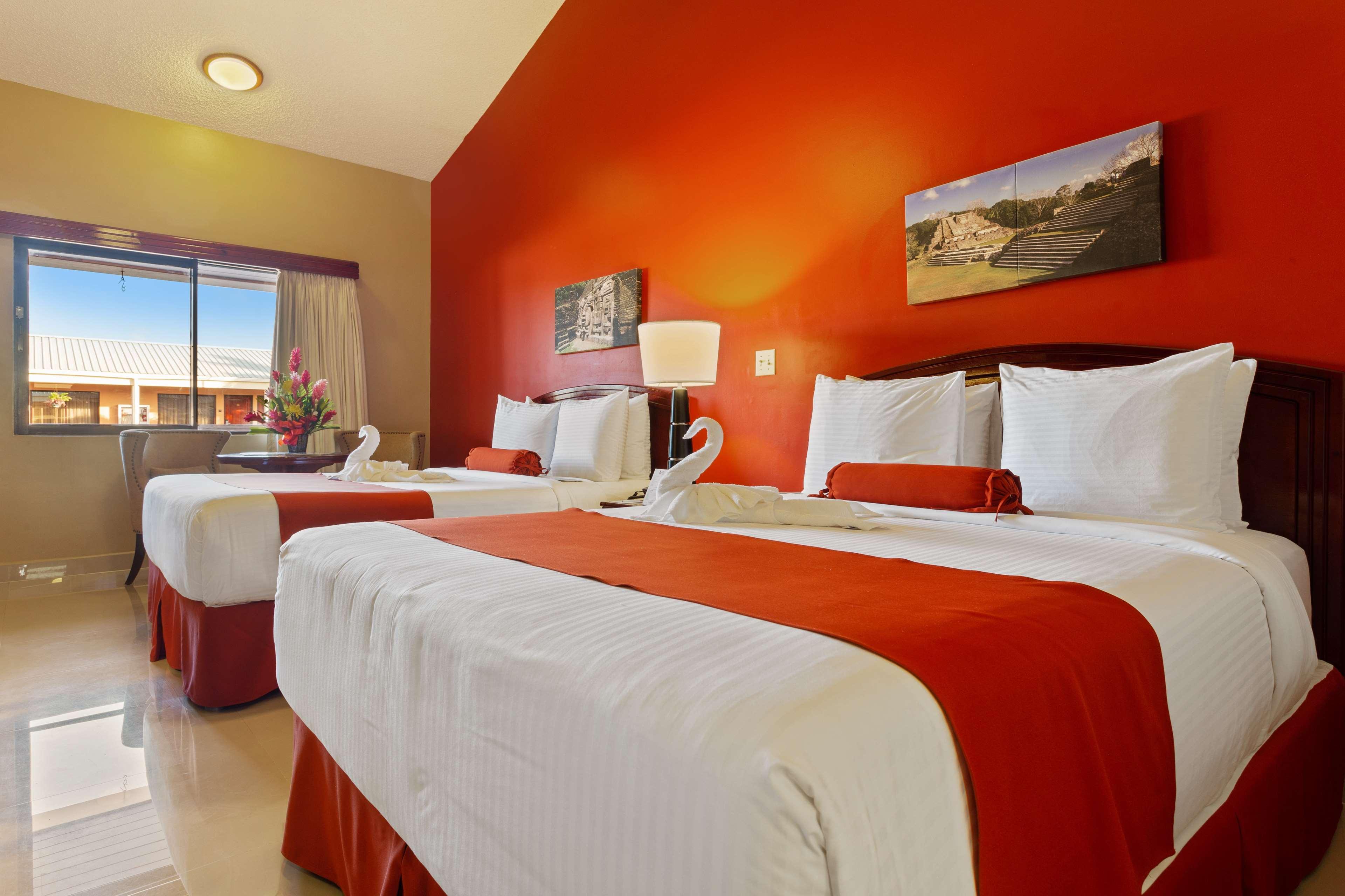 Best Western Plus Belize Biltmore Plaza Belize City Exterior photo