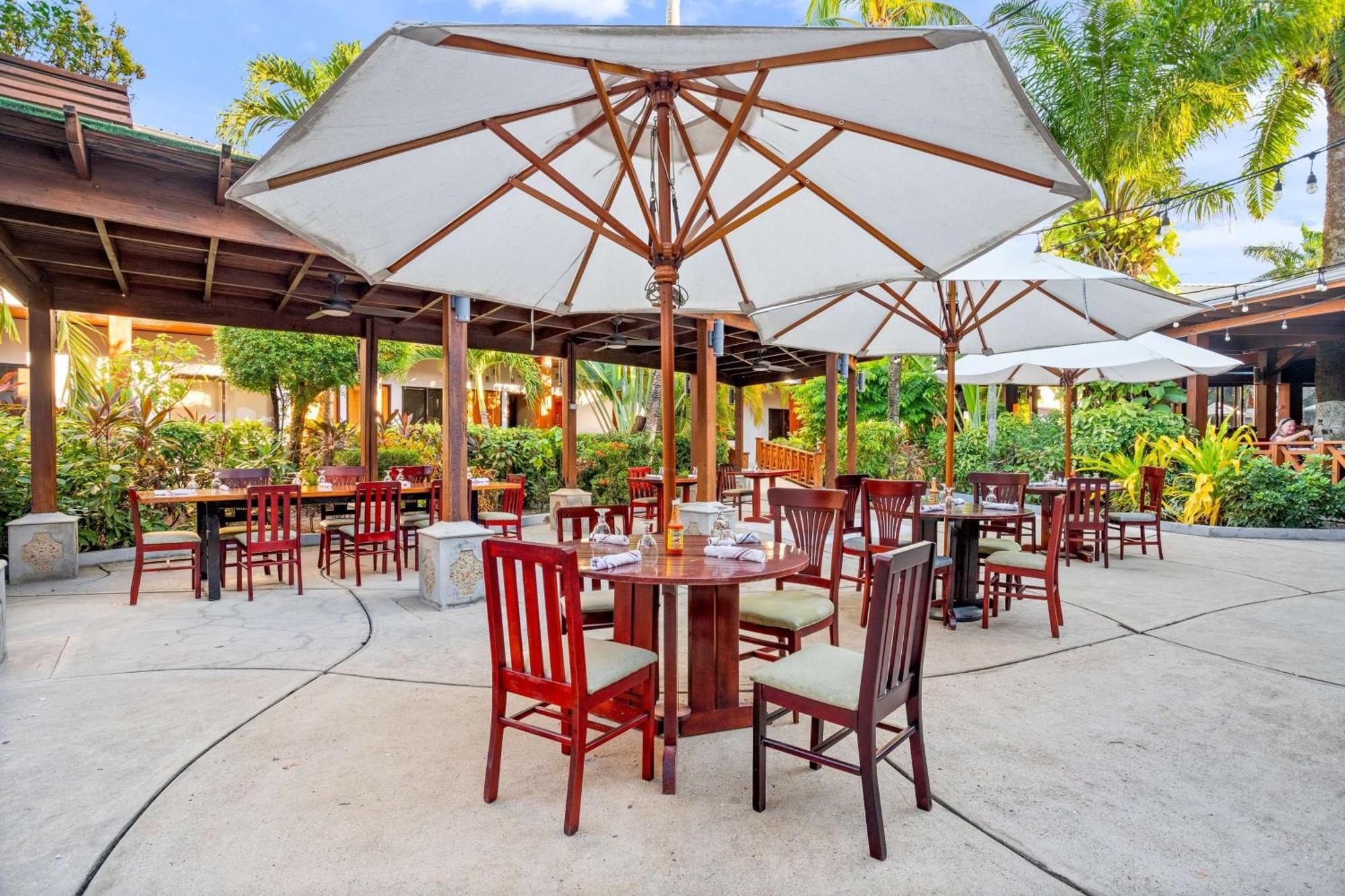 Best Western Plus Belize Biltmore Plaza Belize City Exterior photo
