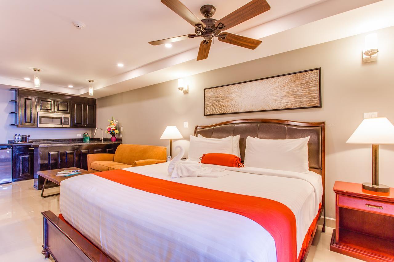 Best Western Plus Belize Biltmore Plaza Belize City Exterior photo